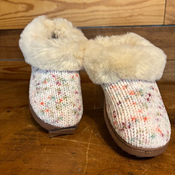 New Dearfoam Knitted Slippers - Picture 1 of 8